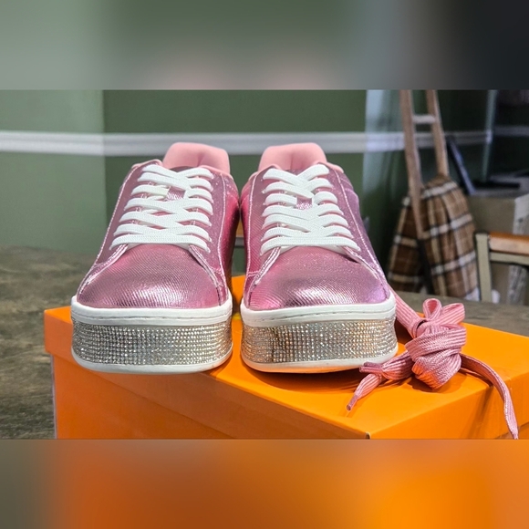 GOSERCE Fashion Sneakers with Sparkly Rhinestone #1184 - Picture 7 of 16